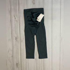 Blanqi everyday maternity quarter length tights for pregnancy